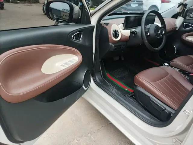 Wuling Bingo — Фото автомобиля 15
