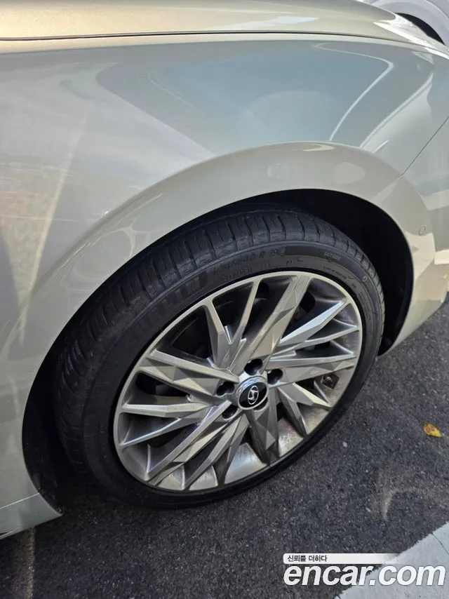 Hyundai Grandeur Grandeur (New) — Фото автомобиля 12