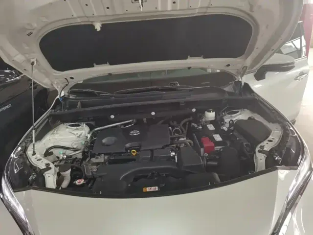 Toyota Harrier — Фото автомобиля 19