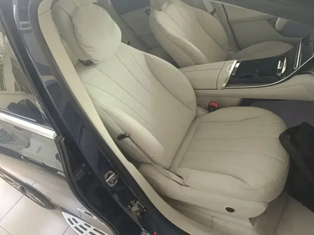 Mercedes-Benz EQE SUV — Фото автомобиля 24