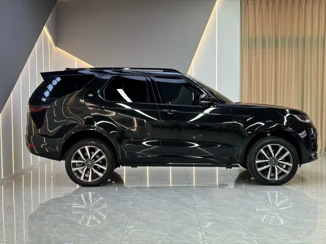 Land Rover Discovery — Фото автомобиля 4