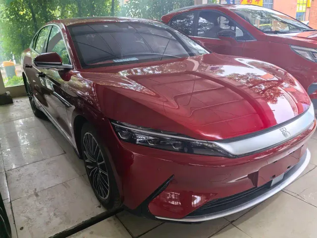 BYD Han — Фото автомобиля 3
