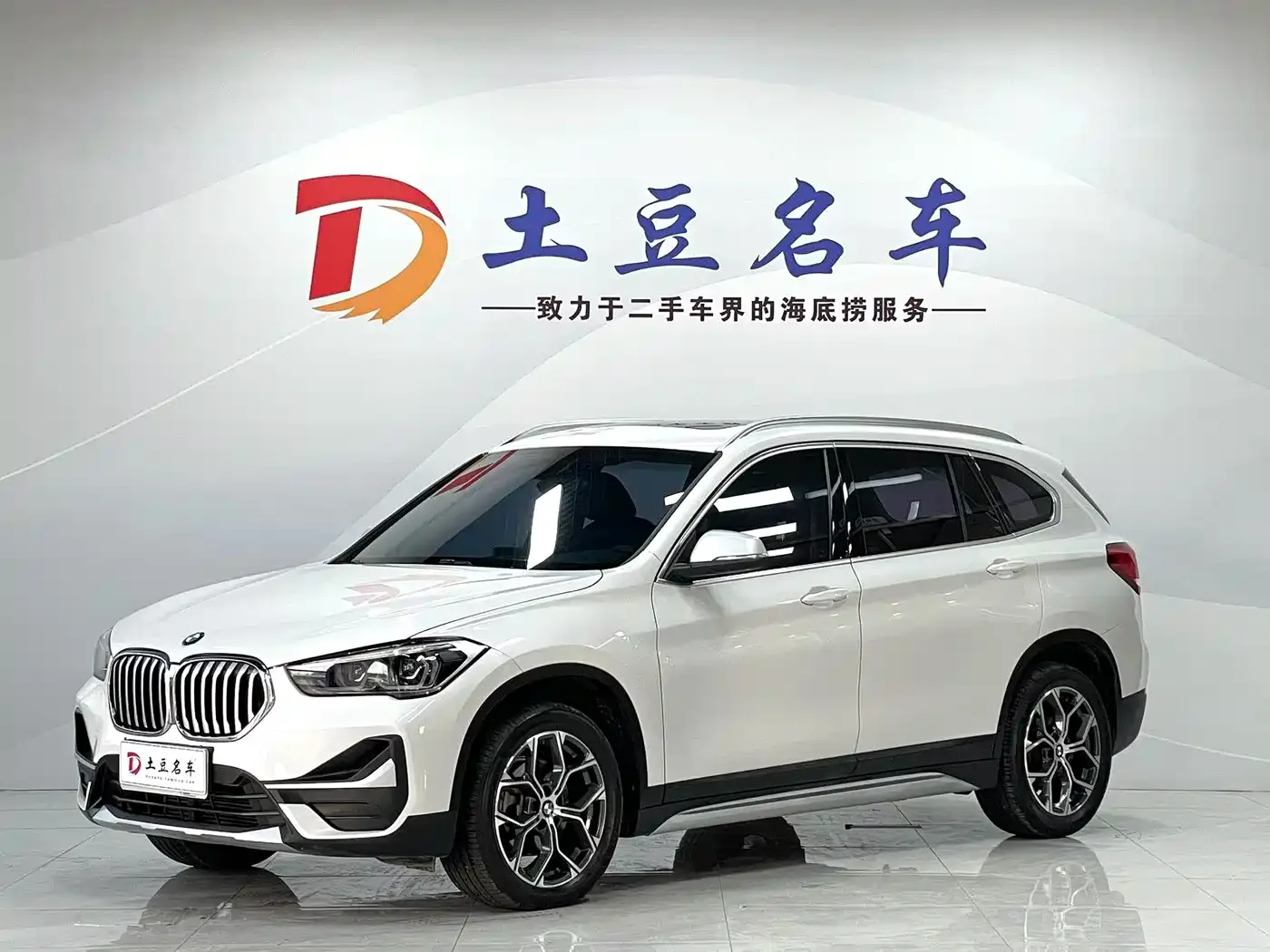 Фотография автомобиля — BMW BMW X1