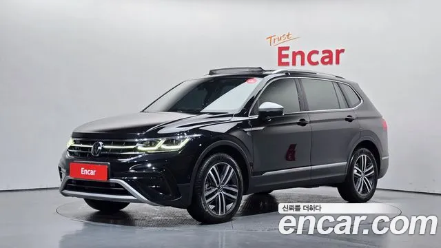 Фотография автомобиля — Volkswagen Tiguan