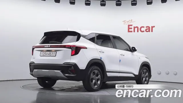 Kia Seltos — Фото автомобиля 2