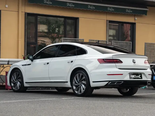 Volkswagen CC — Фото автомобиля 6