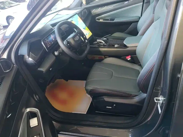 Geely Boyue — Фото автомобиля 14