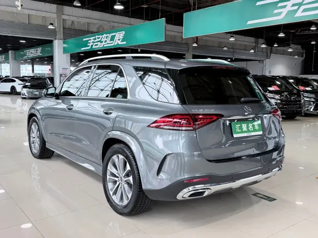 Mercedes-Benz GLE-Class — Фото автомобиля 21