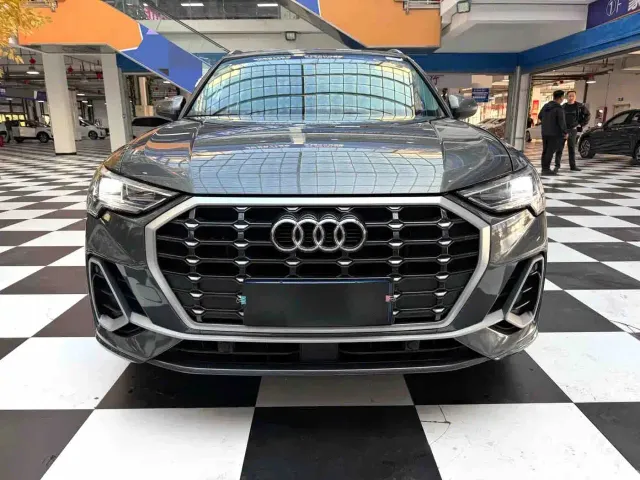 Audi Q3 — Фото автомобиля 2