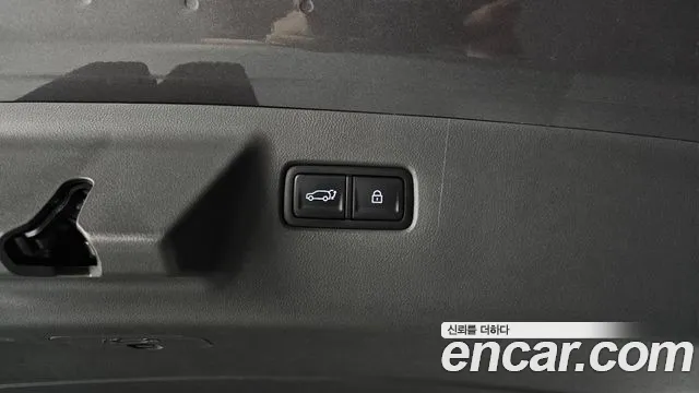 Hyundai Santa Fe MX5 — Фото автомобиля 30