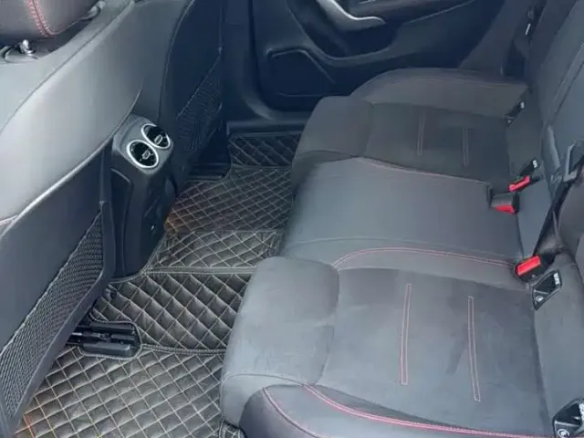 Mercedes-Benz A-Class — Фото автомобиля 6