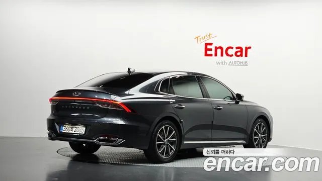 Hyundai Grandeur New — Фото автомобиля 2