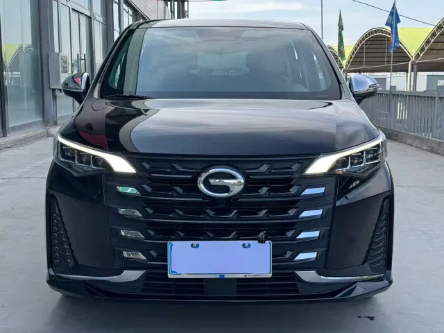 GAC Trumpchi M6 — Фото автомобиля 2