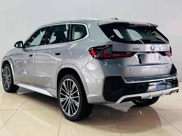 BMW X1 — Фото автомобиля 8