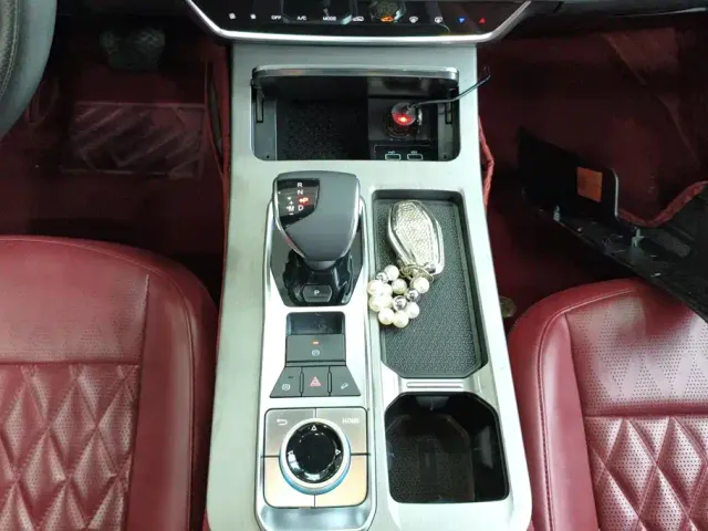 Jetour X70 Plus — Фото автомобиля 16