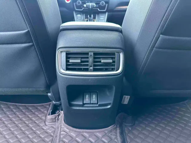 Honda CR-V — Фото автомобиля 9