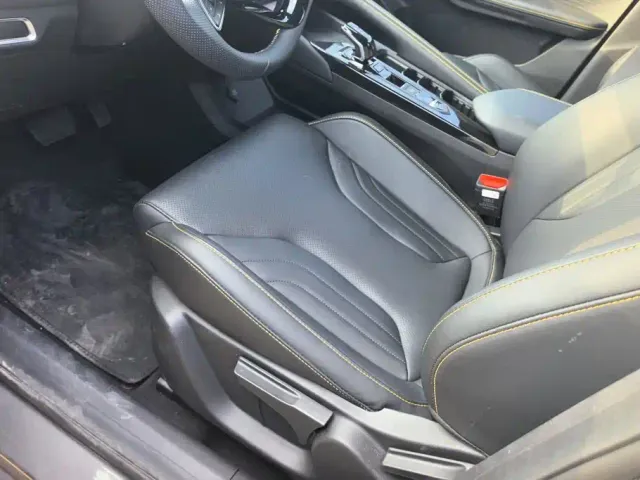 Geely Binyue — Фото автомобиля 9