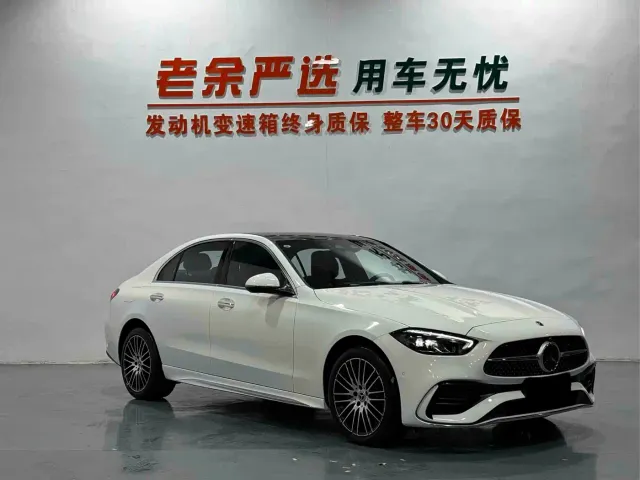 Mercedes-Benz C-Class — Фото автомобиля 3
