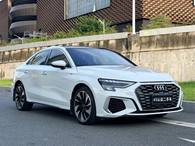 Audi A3 — Фото автомобиля 2