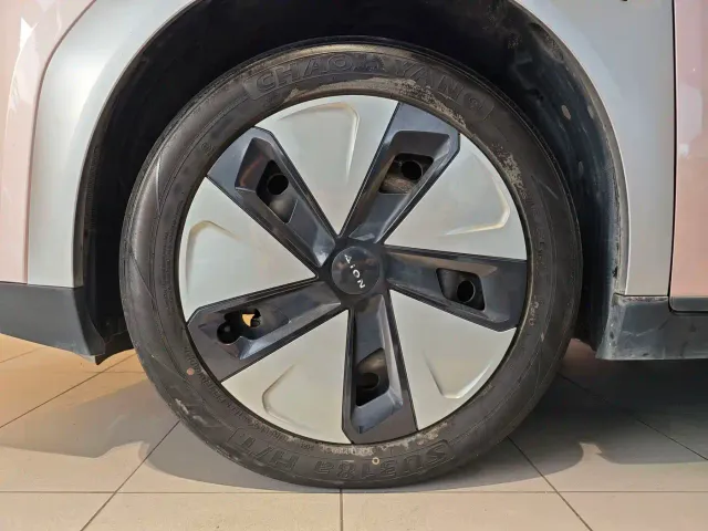 GAC Aion Y — Фото автомобиля 5