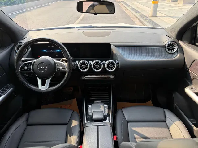 Mercedes-Benz GLA-Class — Фото автомобиля 8