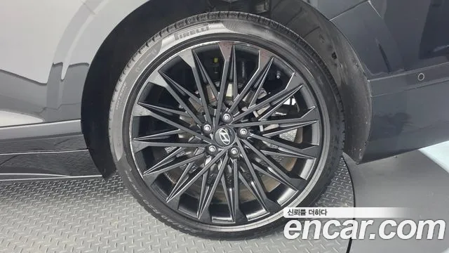 Hyundai Grandeur GN7 — Фото автомобиля 6