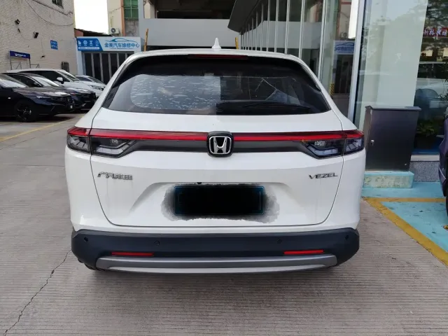 Honda Vezel — Фото автомобиля 8