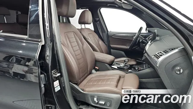 BMW X3 xDrive 20i M Sport Pro — Фото автомобиля 11