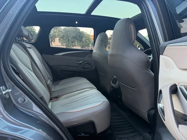 BYD Song Pro — Фото автомобиля 11