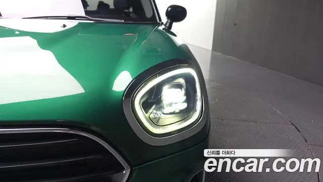 Mini Countryman — Фото автомобиля 5