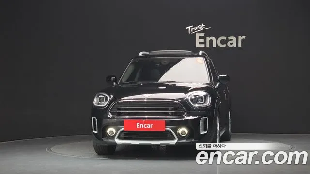 MINI Countryman — Фото автомобиля 3
