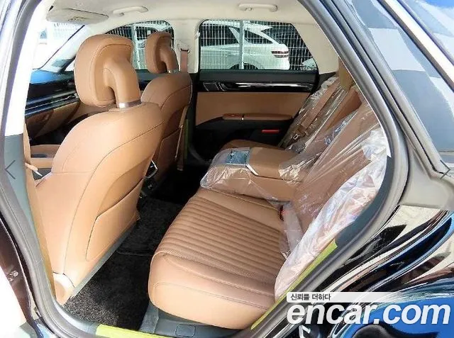 Hyundai Grandeur Grandeur (GN7) 2.5 Бензин 2WD — Фото автомобиля 6