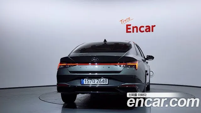 Hyundai AVANTE Avante (CN7) — Фото автомобиля 4