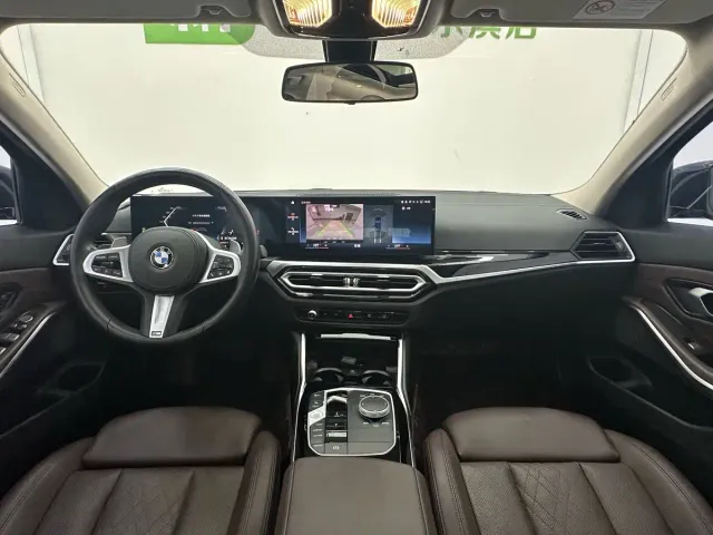 BMW 3 Series — Фото автомобиля 12