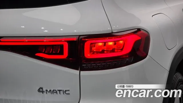 Mercedes-Benz EQB X243 — Фото автомобиля 8