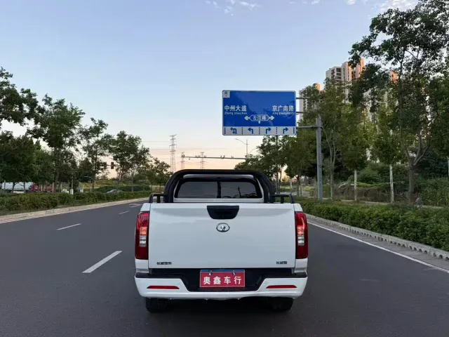 Great Wall Poer — Фото автомобиля 12