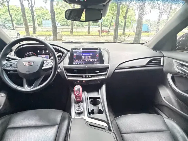 Cadillac CT5 — Фото автомобиля 7