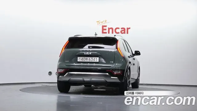 Kia Niro The All New Niro Signature — Фото автомобиля 4