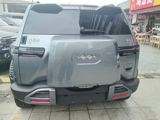 BYD FangChengBao Titanium 3 — Фото автомобиля 12