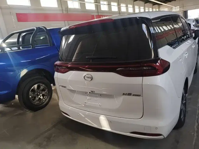 GAC Trumpchi M6 — Фото автомобиля 5