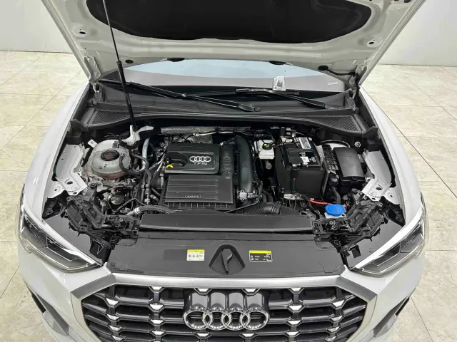 Audi Q3 — Фото автомобиля 24