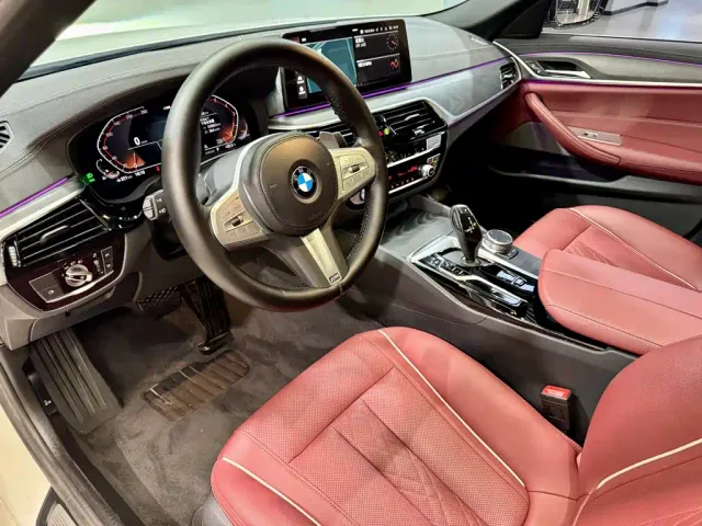 BMW 5 Series — Фото автомобиля 24