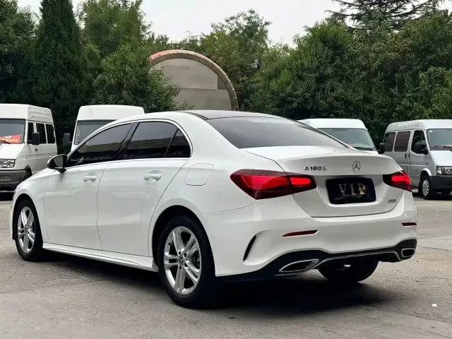 Mercedes-Benz A-Class — Фото автомобиля 9