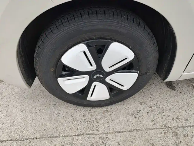Wuling Hongguang Mini EV — Фото автомобиля 22