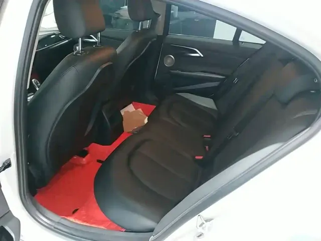 BMW 1 Series — Фото автомобиля 12