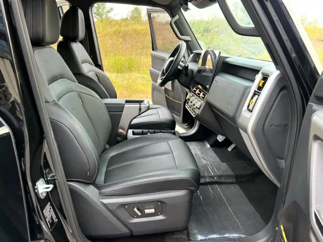 iCAR V23 — Фото автомобиля 16