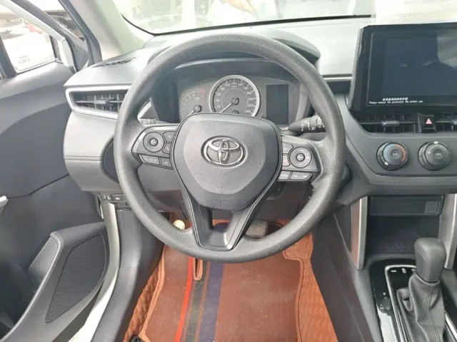 Toyota Corolla Cross — Фото автомобиля 10