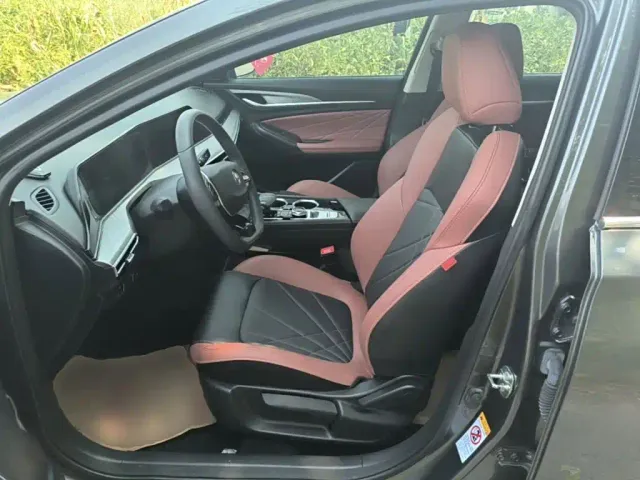 Changan Eado — Фото автомобиля 14