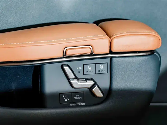 Toyota Vellfire — Фото автомобиля 27