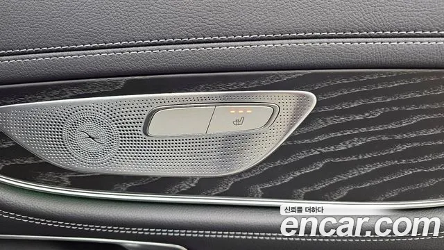 Mercedes-Benz CLS-Class — Фото автомобиля 15